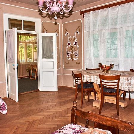 Nukri Guest House Gori Eksteriør bilde