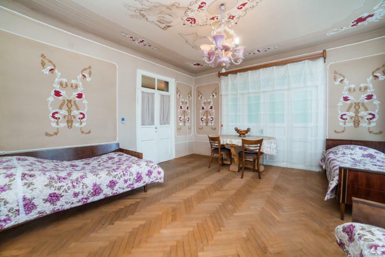 Nukri Guest House Gori Eksteriør bilde
